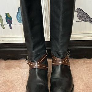 Frye Molly Hook Riding Boots, size 8 1/2, Black/brown $125